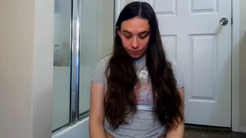 Bella online show from 07-22-26, 03:42