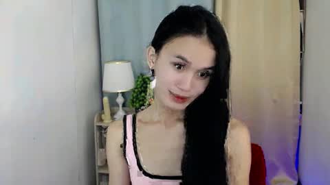 Snapshot of miss_sunshinex chatting on 01-27-25, 07:03 Shine online show from 01-27-25, 07:03