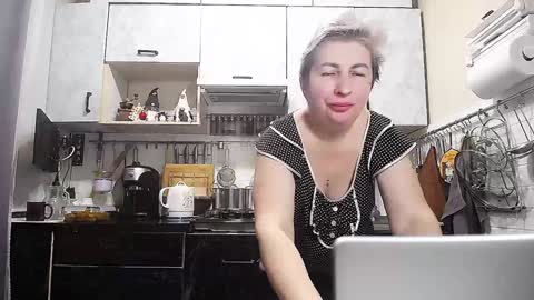 Snapshot of miss_tasha_kom chatting on 01-05-25, 03:11 miss_tasha_kom online show from 01-05-25, 03:11