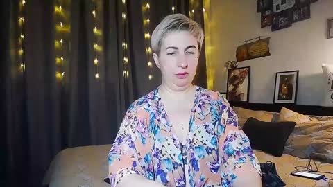 Snapshot of miss_tasha_kom chatting on 01-20-25, 11:56 miss_tasha_kom online show from 01-20-25, 11:56