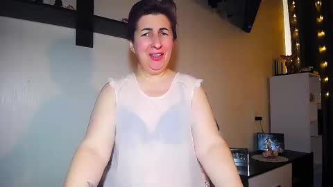 Snapshot of miss_tasha_kom chatting on 02-14-25, 08:10 miss_tasha_kom online show from 02-14-25, 08:10