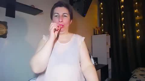 Snapshot of miss_tasha_kom chatting on 03-04-25, 06:47 miss_tasha_kom online show from 03-04-25, 06:47