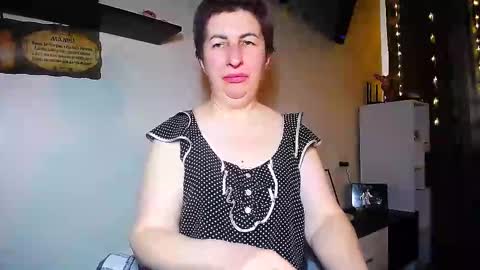 Snapshot of miss_tasha_kom chatting on 03-06-25, 09:36 miss_tasha_kom online show from 03-06-25, 09:36