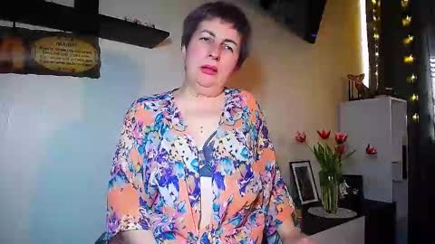 Snapshot of miss_tasha_kom chatting on 03-10-25, 11:10 miss_tasha_kom online show from 03-10-25, 11:10