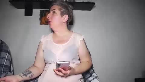 Snapshot of miss_tasha_kom chatting on 09-18-25, 12:18 miss_tasha_kom online show from 09-18-25, 12:18