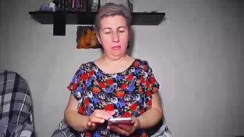 Snapshot of miss_tasha_kom chatting on 09-20-25, 11:33 miss_tasha_kom online show from 09-20-25, 11:33