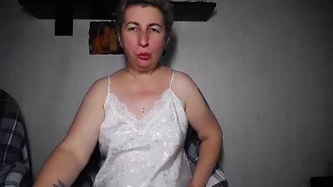 Snapshot of miss_tasha_kom chatting on 09-21-25, 08:49 miss_tasha_kom online show from 09-21-25, 08:49