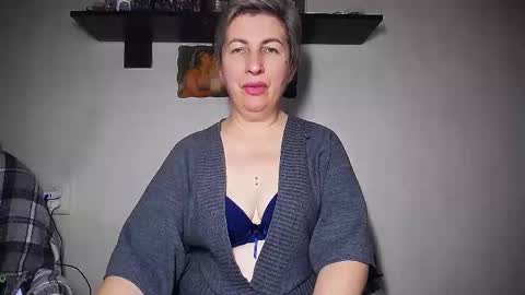 Snapshot of miss_tasha_kom chatting on 10-04-25, 08:45 miss_tasha_kom online show from 10-04-25, 08:45