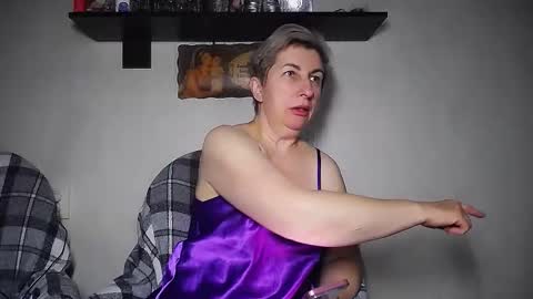 Snapshot of miss_tasha_kom chatting on 10-12-25, 07:51 miss_tasha_kom online show from 10-12-25, 07:51