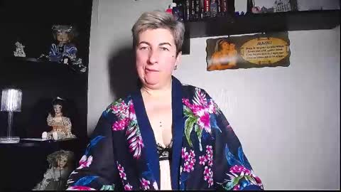 Snapshot of miss_tasha_kom chatting on 11-08-25, 03:12 miss_tasha_kom online show from 11-08-25, 03:12