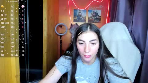 Snapshot of miss_tasy chatting on 09-13-25, 05:40 Melanie January 15th is my birthday there will be an interesting show online show from 09-13-25, 05:40