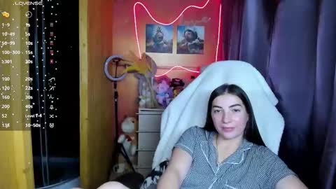 Snapshot of miss_tasy chatting on 11-19-25, 06:41 Melanie January 15th is my birthday there will be an interesting show online show from 11-19-25, 06:41