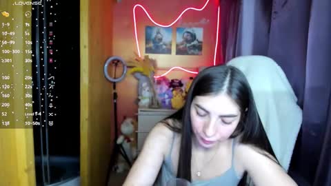 Snapshot of miss_tasy chatting on 11-20-25, 09:20 Melanie January 15th is my birthday there will be an interesting show online show from 11-20-25, 09:20