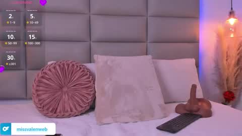 Snapshot of miss_valen_ chatting on 02-23-26, 02:14 valentina online show from 02-23-26, 02:14