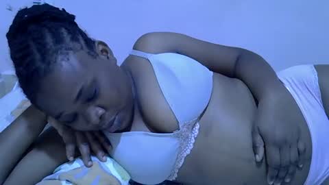 miss_velour online show from 04-18-26, 07:58