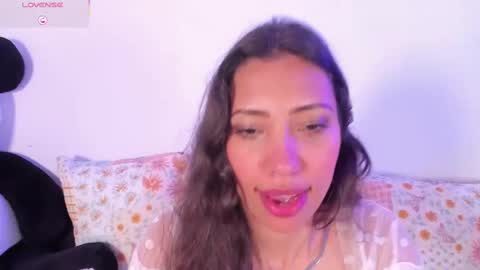 Miss Veronica online show from 03-07-25, 05:49