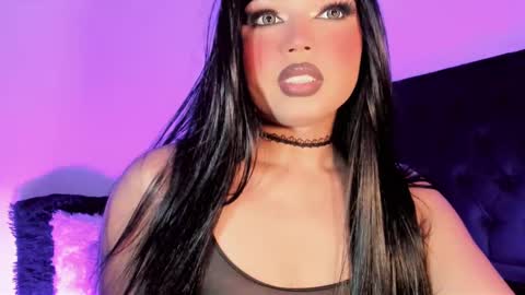 miss_zz online show from 11-04-25, 06:18