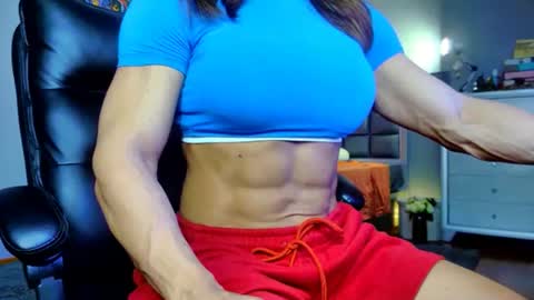 Alesyamuscledoll online show from 07-09-26, 07:51