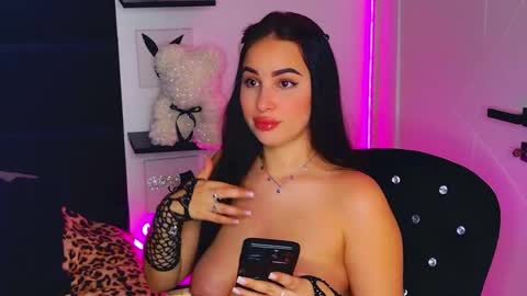 Amelia online show from 04-02-26, 06:05