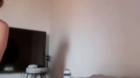 Ameliahs online show from 09-16-25, 12:17