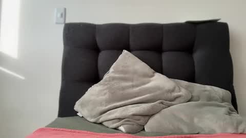 Ameliahs online show from 12-02-25, 11:48