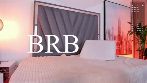 Laura online show from 01-14-25, 05:12