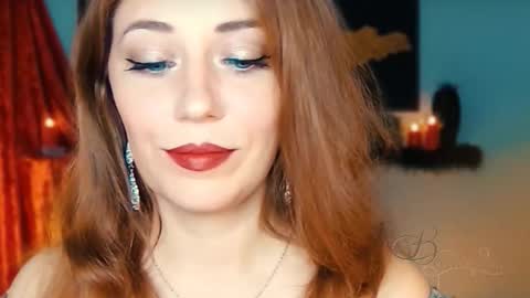 Snapshot of missbeverlymills chatting on 10-26-25, 04:29 The divine Beverly online show from 10-26-25, 04:29