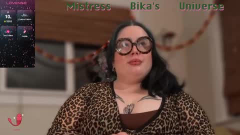 Miss Bika online show from 02-15-25, 06:33