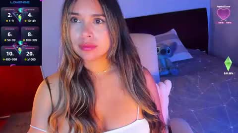 Snapshot of missblackdiamond chatting on 06-10-26, 11:35 valentina andrea online show from 06-10-26, 11:35