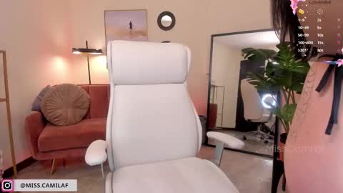 Snapshot of misscamilaf chatting on 02-18-26, 12:28 Camila Flores online show from 02-18-26, 12:28