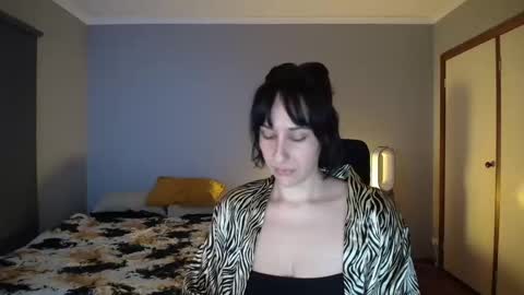 Snapshot of misscarmilla444 chatting on 09-22-25, 01:07 MissCarmilla444 online show from 09-22-25, 01:07