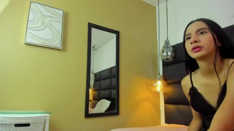 Snapshot of misscharllote chatting on 05-14-26, 08:37 charllote online show from 05-14-26, 08:37