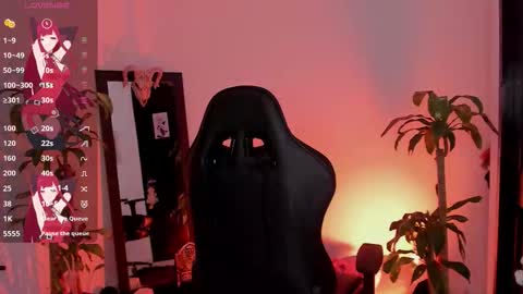 Snapshot of misscharlottte_18 chatting on 01-13-26, 02:39 Missy Charlottte. Hey remember to give me a thumbs up ty online show from 01-13-26, 02:39