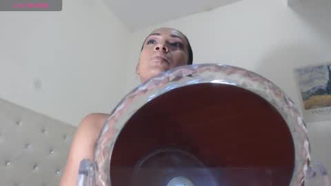 Donna di Diamanti online show from 01-14-26, 01:11