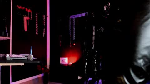 Snapshot of missdarklady chatting on 09-18-25, 11:07 Missdarklady online show from 09-18-25, 11:07