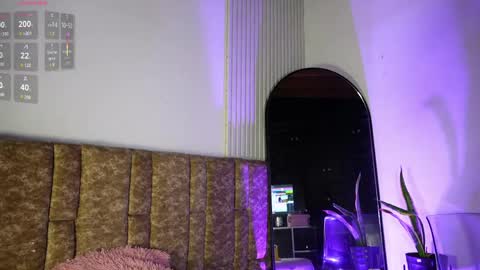 DIONNE online show from 04-08-26, 11:10