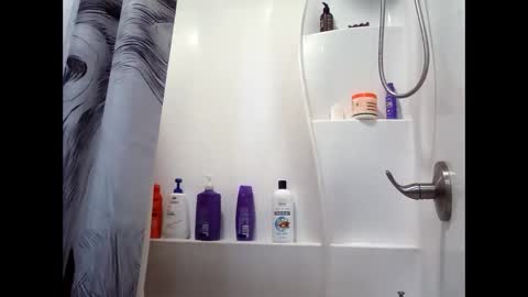 MissEeva online show from 12-24-24, 10:06