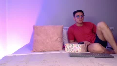 Ellis and Mike online show from 06-18-26, 12:09