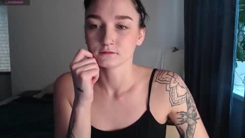 Snapshot of missfiti chatting on 11-13-25, 07:40 missfiti online show from 11-13-25, 07:40