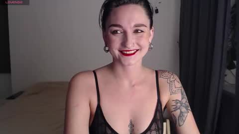 Snapshot of missfiti chatting on 11-15-25, 07:10 missfiti online show from 11-15-25, 07:10