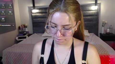 laila online show from 04-01-26, 08:28