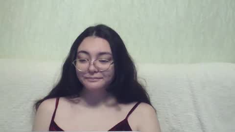 missis mona online show from 12-18-24, 06:53