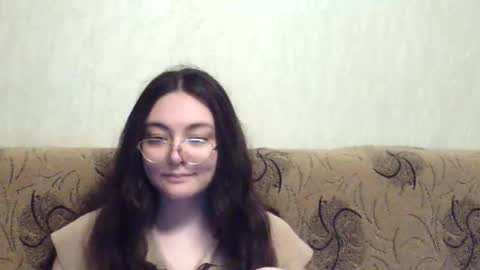 Snapshot of missis_mona chatting on 05-11-26, 05:54 missis mona online show from 05-11-26, 05:54