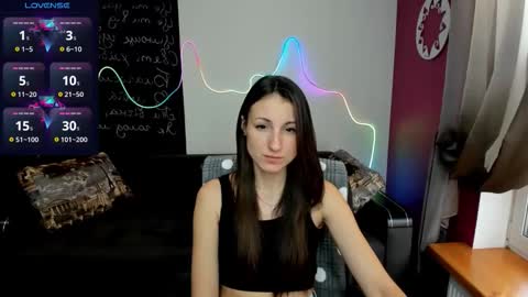 Snapshot of missis_sofiia chatting on 10-26-25, 06:52 Sofia online show from 10-26-25, 06:52