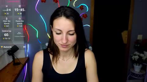 Snapshot of missis_sofiia chatting on 11-19-25, 12:49 Sofia online show from 11-19-25, 12:49