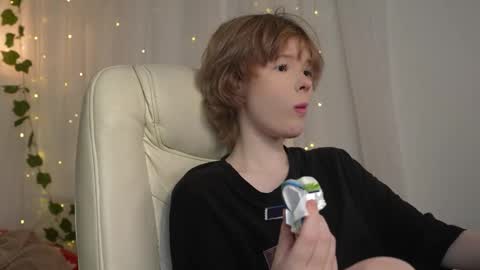  BONYA  online show from 10-14-25, 08:15