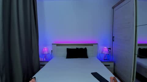 Miss Karla online show from 02-23-25, 05:18