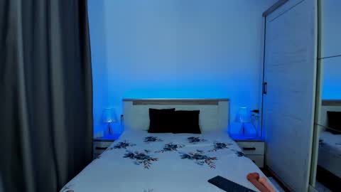 Miss Karla online show from 09-08-25, 04:28