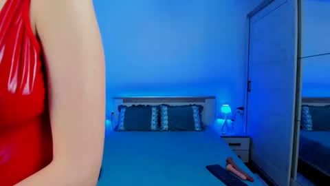 Snapshot of misskarla20 chatting on 01-18-26, 07:17 Miss Karla online show from 01-18-26, 07:17