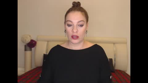 Snapshot of misskhloe chatting on 02-13-26, 07:54 Khloe online show from 02-13-26, 07:54